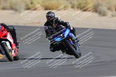 media/Oct-08-2022-SoCal Trackdays (Sat) [[1fc3beec89]]/Turn 10 (945am)/